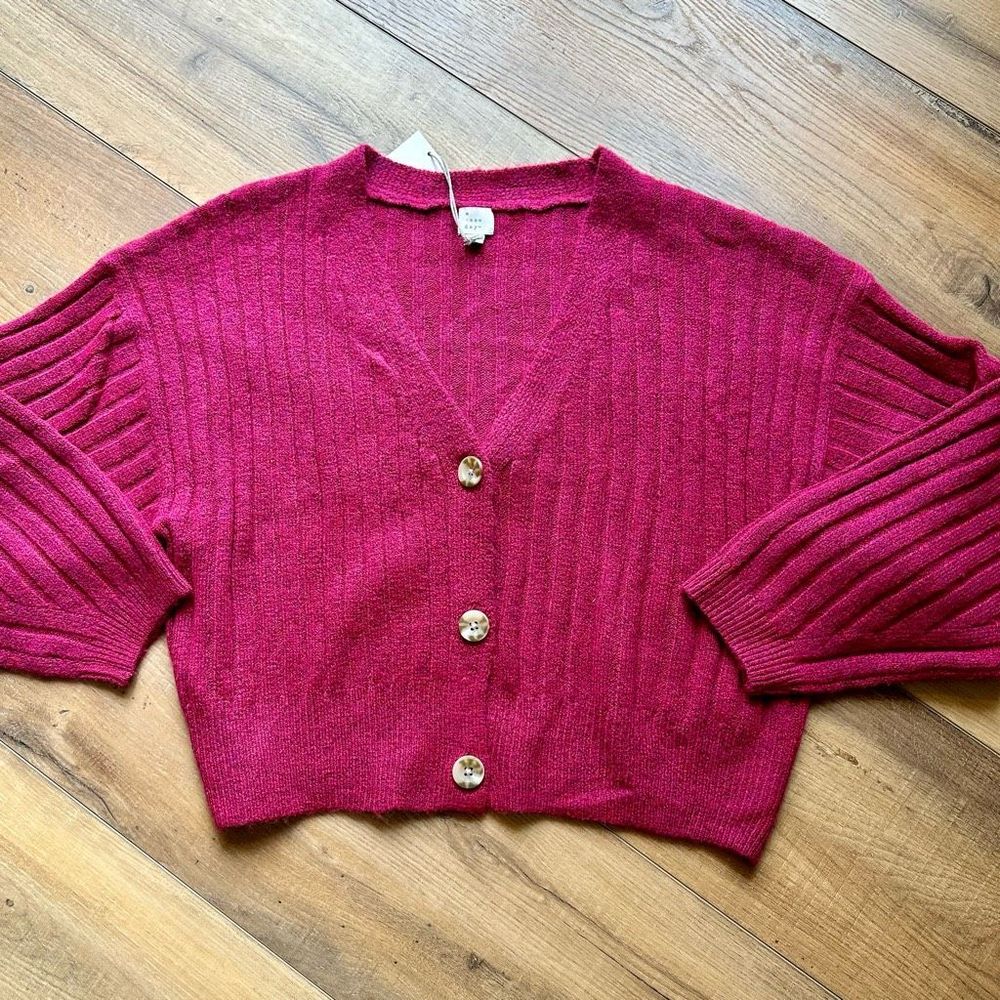 A New Day Sweater Cardigan Top Medium Magenta Cozy Knit Long Sleeve Pink NWT